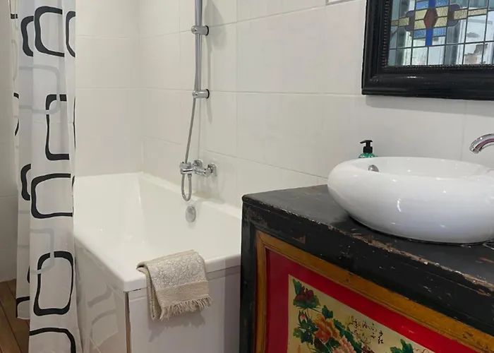 O Sources לינה וארוחת בוקר 3*